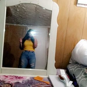 Meet your Posher, Beatrice